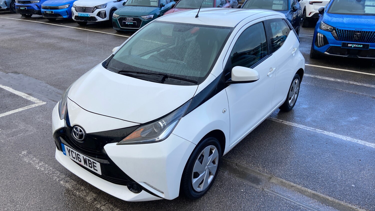 Used Toyota AYGO 2016 for sale - 77569771: Photo 51