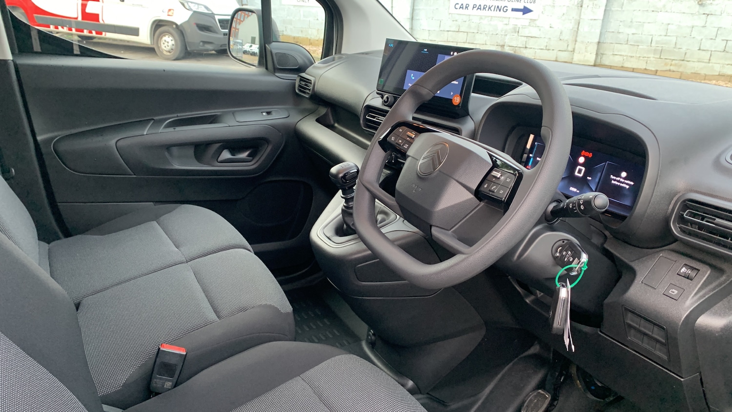 Used Citroen Berlingo 2024 for sale - 76716051: Photo 11