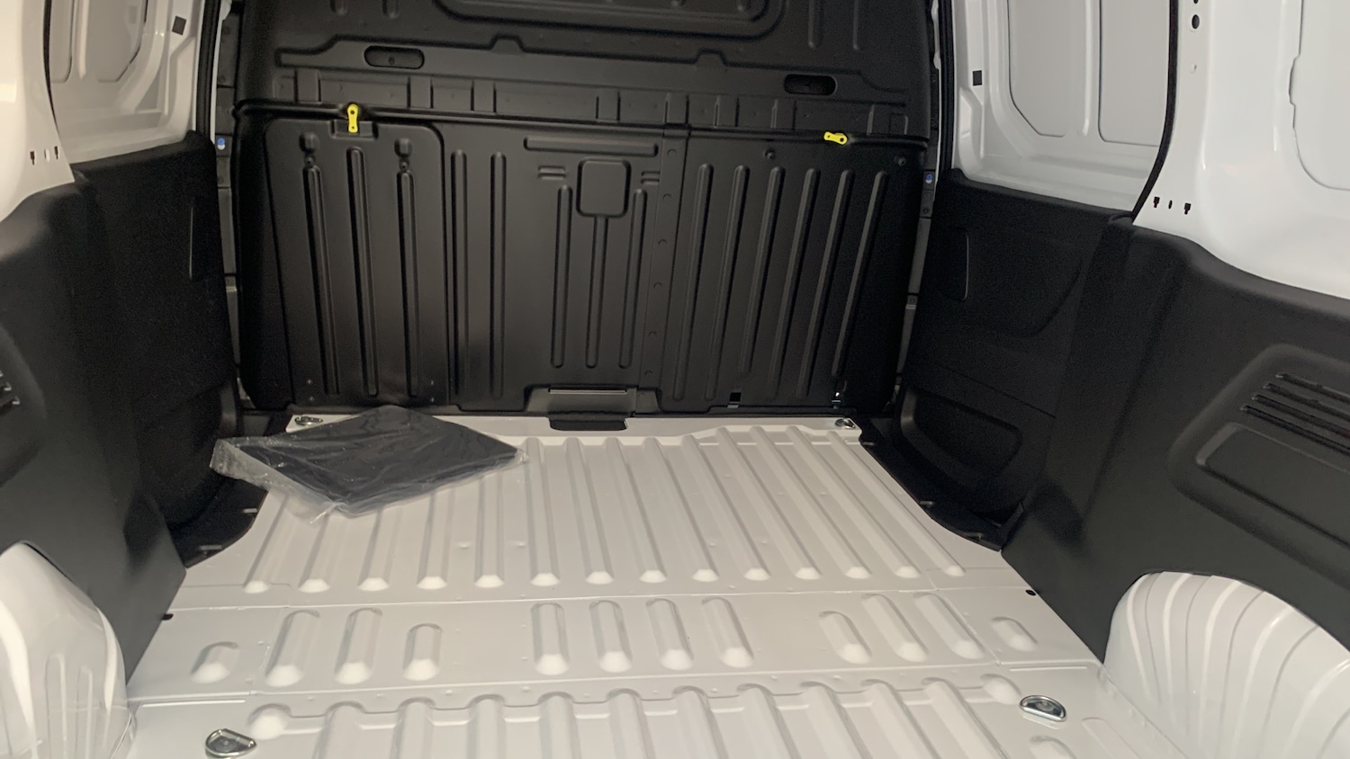 Used Citroen Berlingo 2024 for sale - 76716051: Photo 19