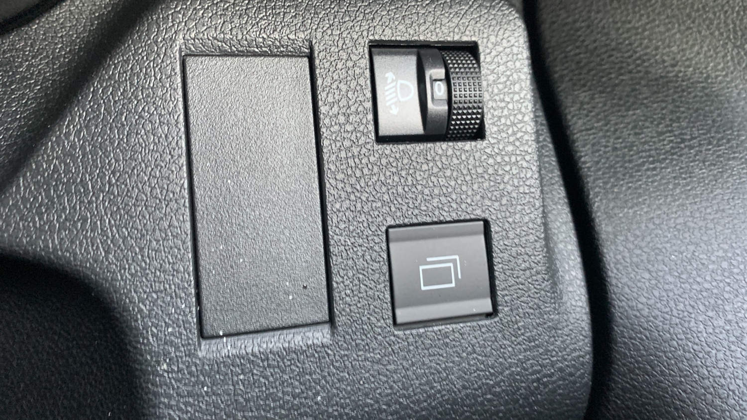 Used Citroen Berlingo 2024 for sale - 76716051: Photo 32