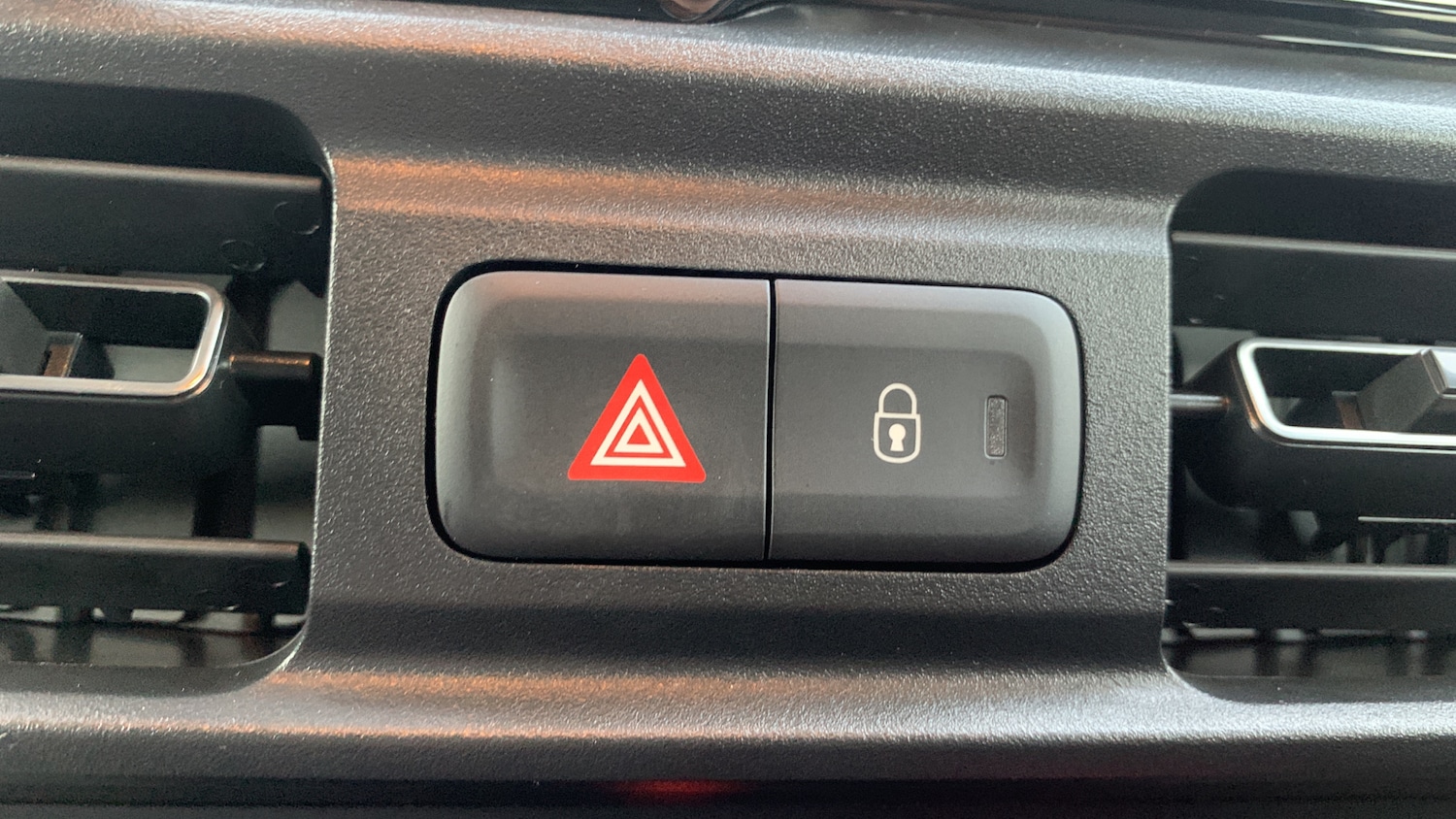 Used Citroen Berlingo 2024 for sale - 76716051: Photo 39