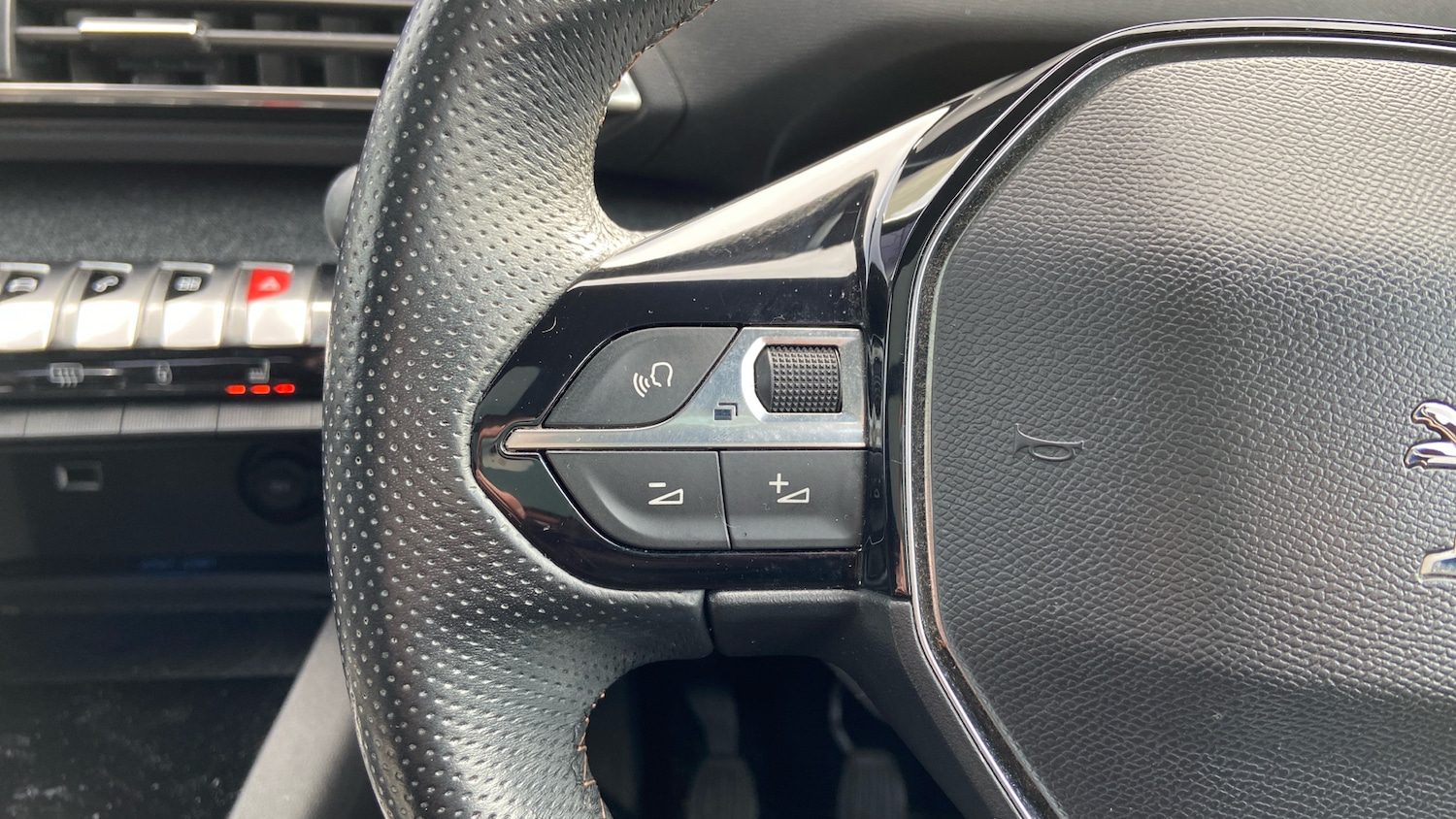 Used Peugeot 3008 2020 for sale - 78035675: Photo 23