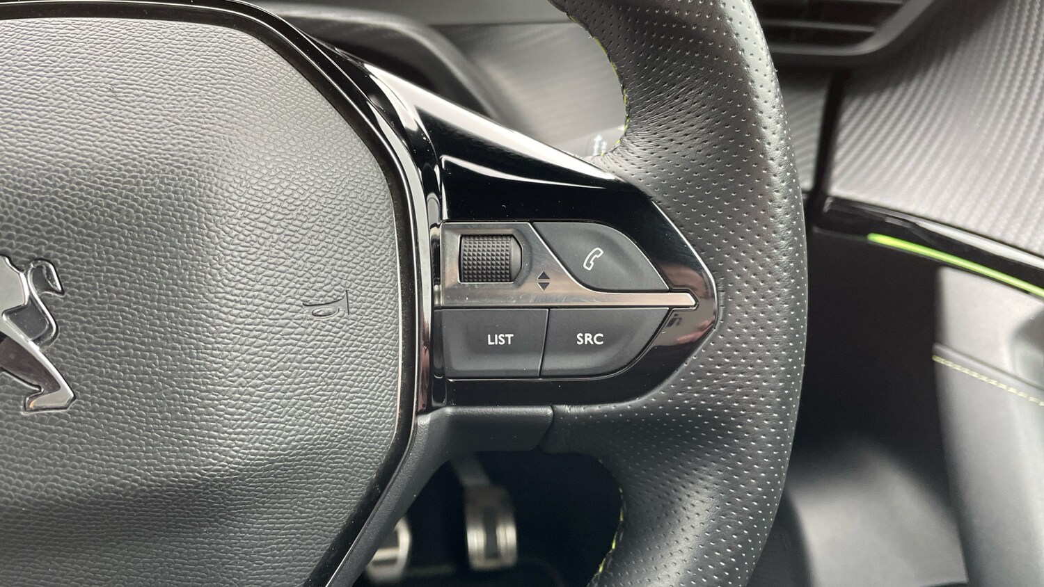 Used Peugeot 2008 2021 for sale - 76327693: Photo 24