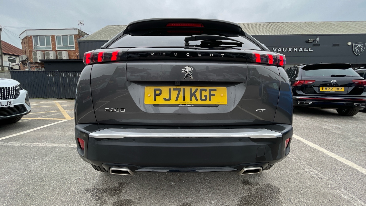 Used Peugeot 2008 2021 for sale - 76327693: Photo 9