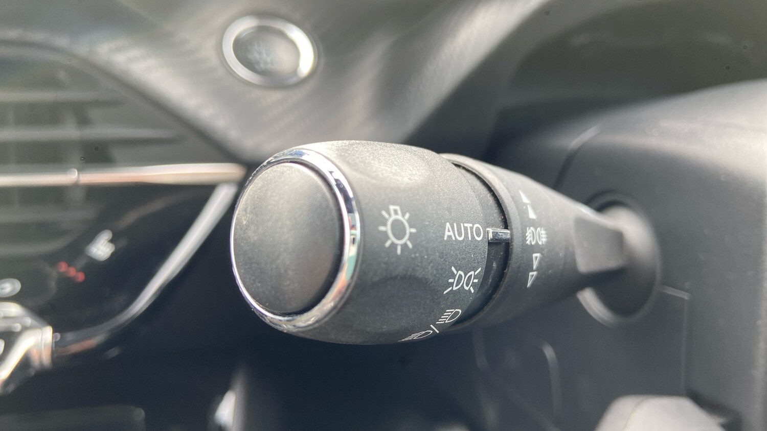 Used Peugeot 2008 2021 for sale - 78035666: Photo 27