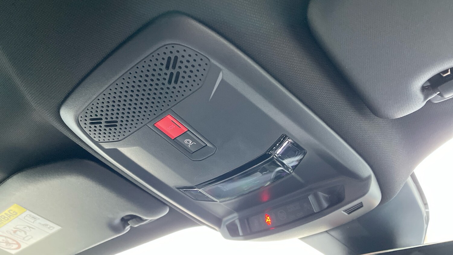 Used Peugeot 2008 2023 for sale - 77018071: Photo 39