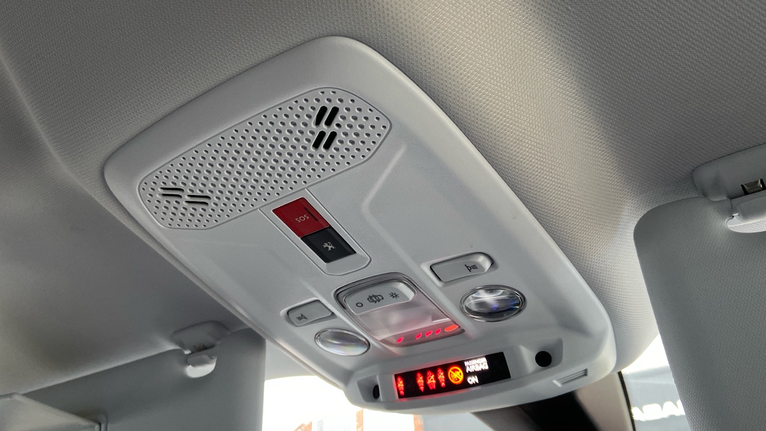 Used Peugeot 2008 2020 for sale - 77599551: Photo 39