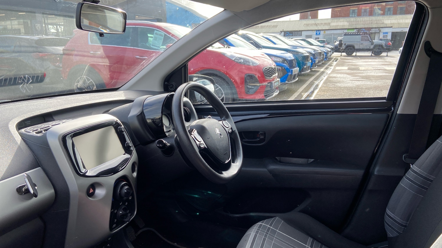 Used Peugeot 108 2017 for sale - 77994697: Photo 20