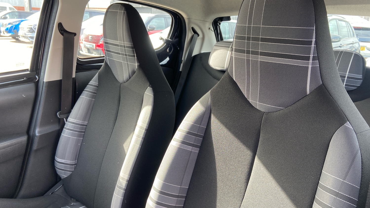 Used Peugeot 108 2017 for sale - 77994697: Photo 21