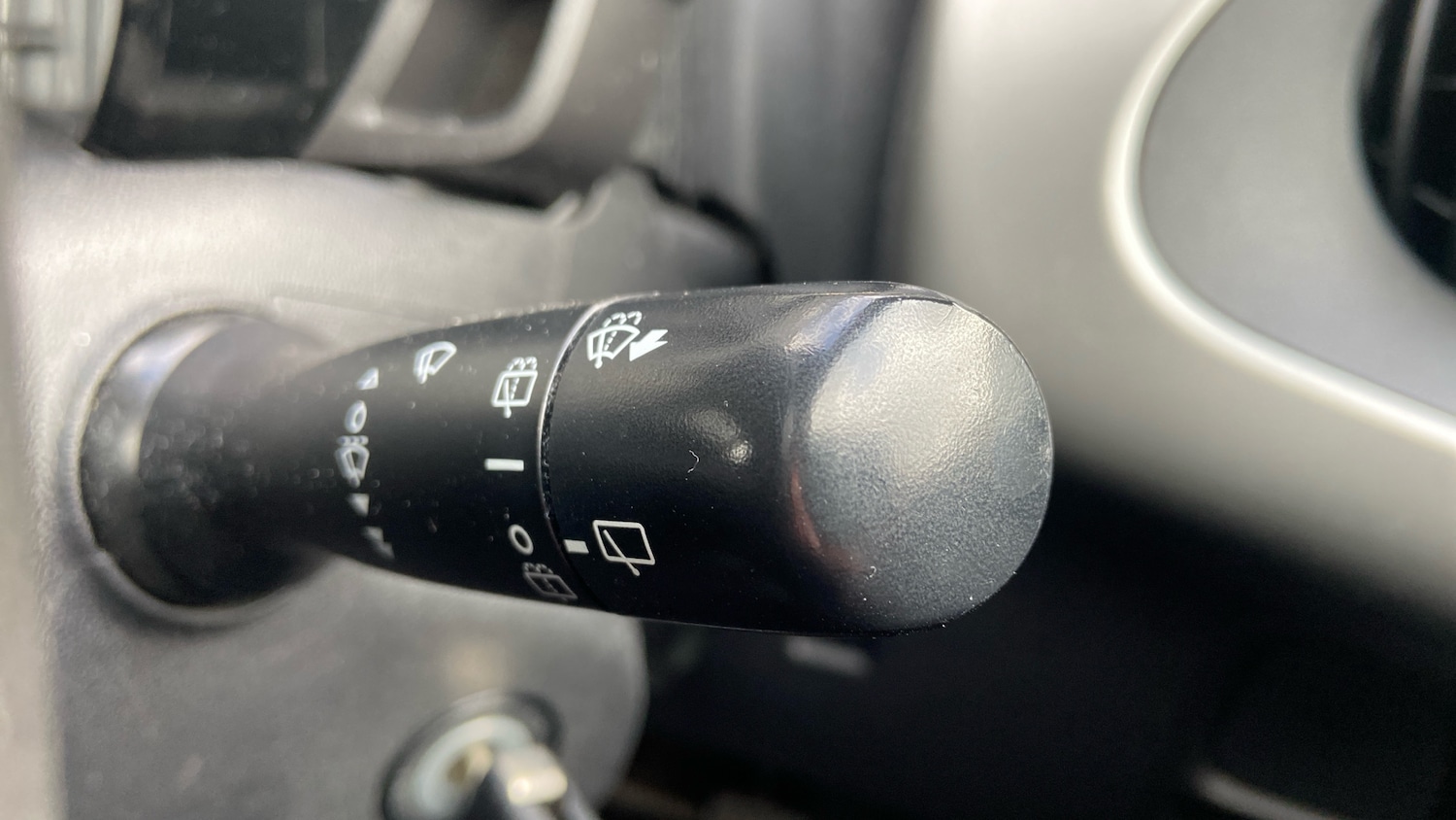 Used Peugeot 108 2017 for sale - 77994697: Photo 28