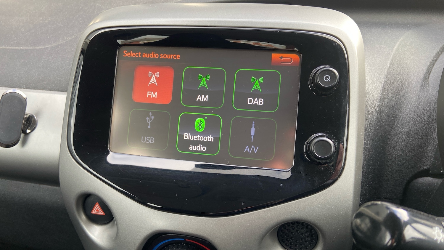 Used Peugeot 108 2017 for sale - 77994697: Photo 30