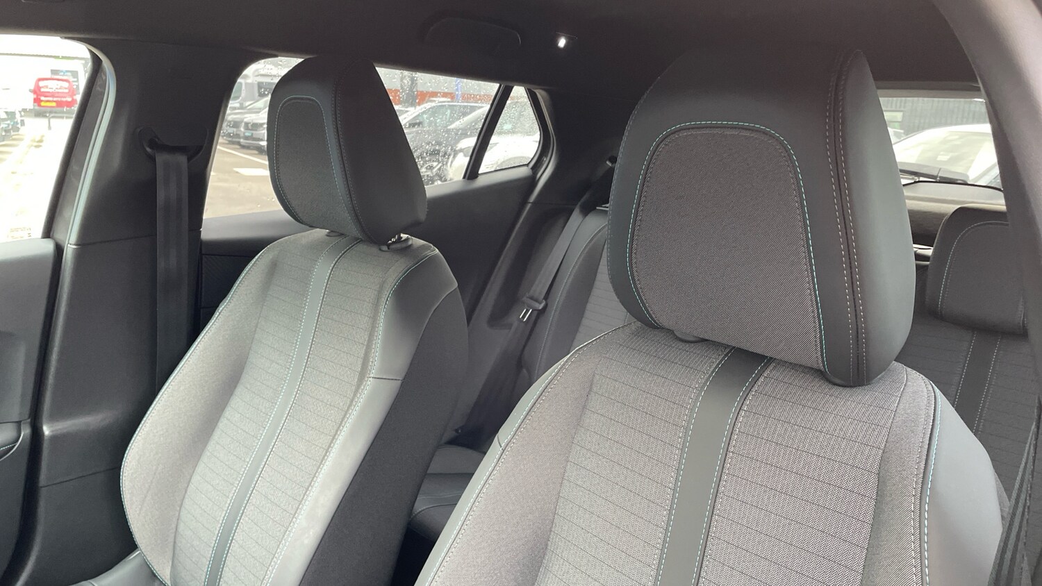 Used Peugeot 2008 2023 for sale - 76216479: Photo 21