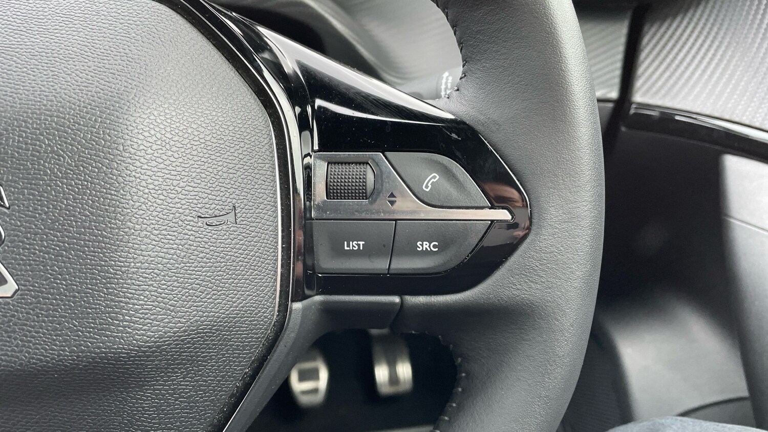 Used Peugeot 2008 2023 for sale - 76216479: Photo 24