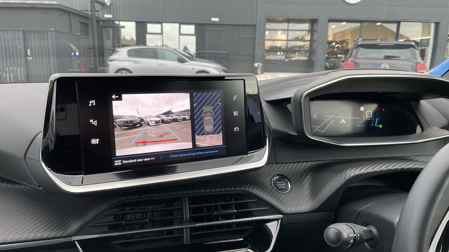 Used Peugeot 2008 2023 for sale - 76216479: Photo 35