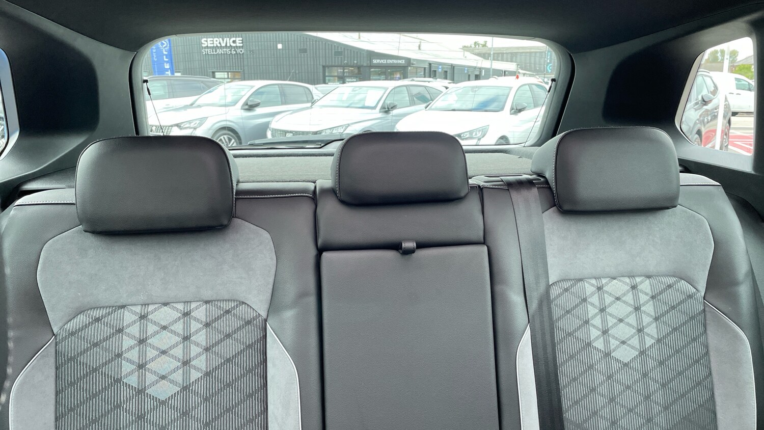 Used Volkswagen Tiguan 2022 for sale - 76123552: Photo 33