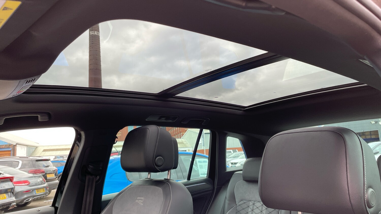 Used Volkswagen Tiguan 2022 for sale - 76123552: Photo 35