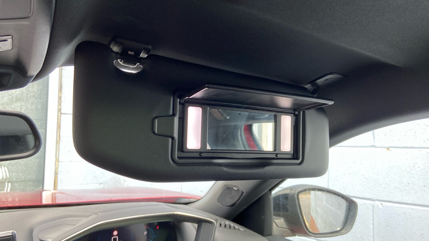 Used Peugeot 2008 2019 for sale - 78035669: Photo 38