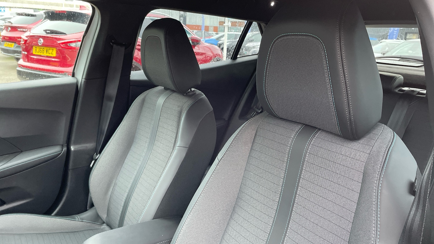 Used Peugeot 2008 2023 for sale - 76574361: Photo 21