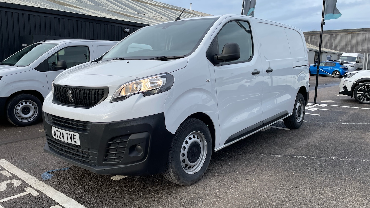 Used Peugeot Expert 2024 for sale - 76803233: Photo 48