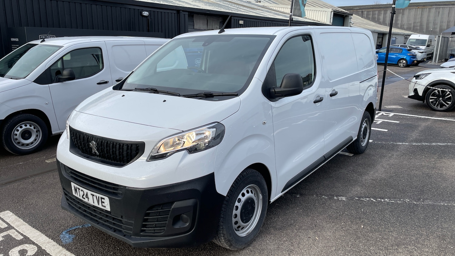 Used Peugeot Expert 2024 for sale - 76803233: Photo 51