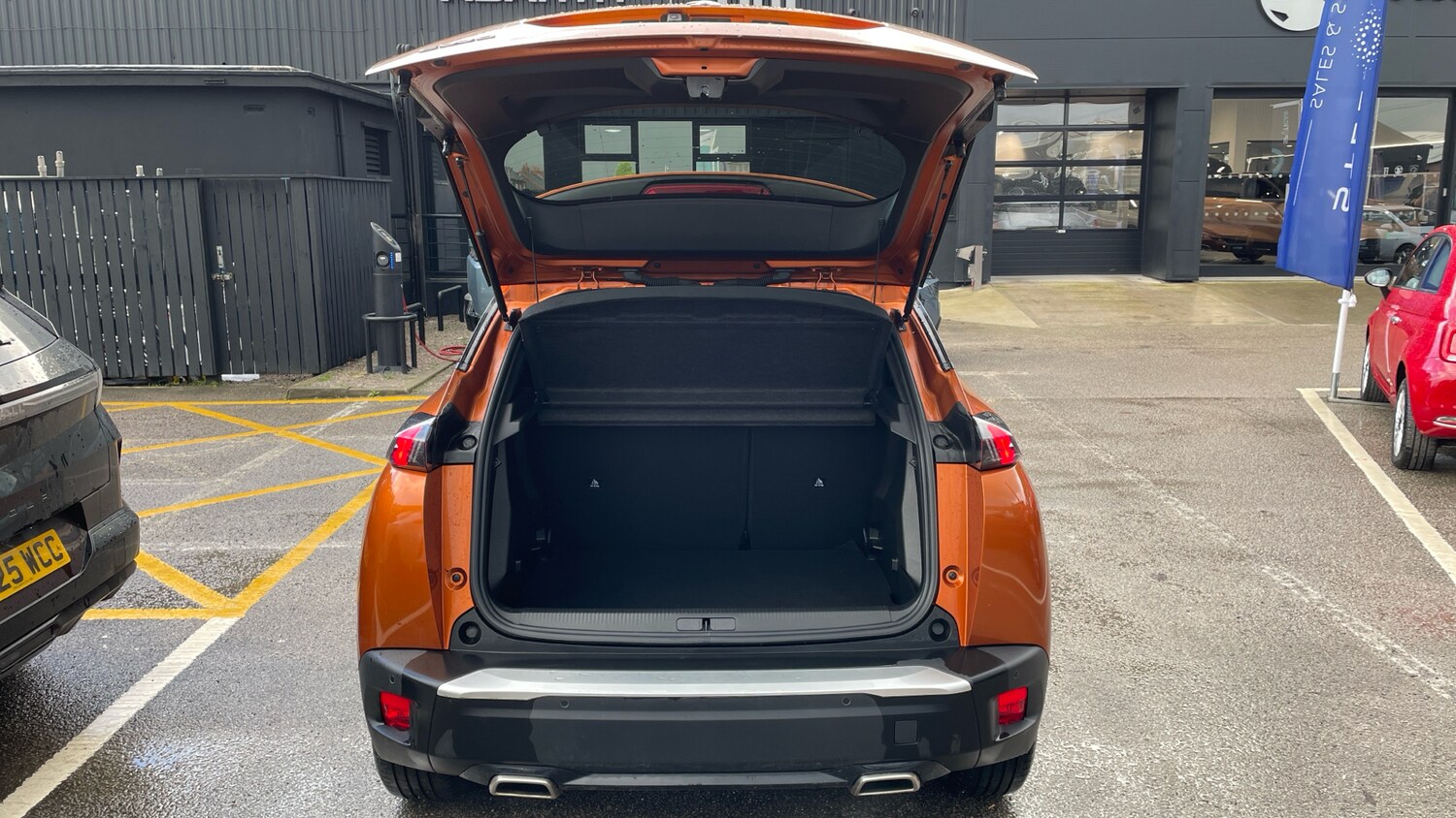 Used Peugeot 2008 2023 for sale - 76621417: Photo 19