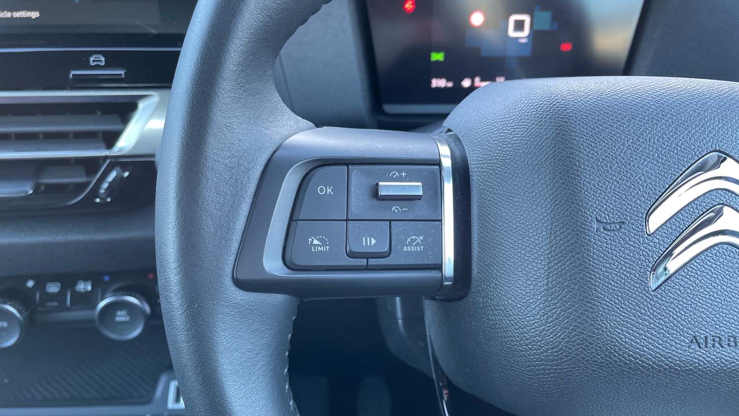 Used Citroen C4 2022 for sale - 77092118: Photo 24