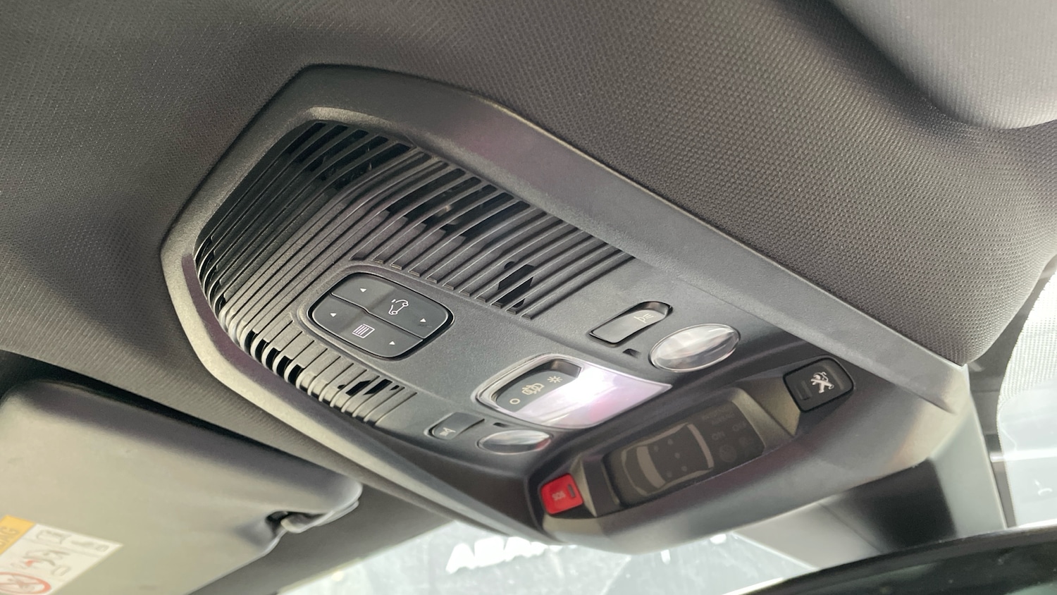 Used Peugeot 3008 2019 for sale - 77306831: Photo 40