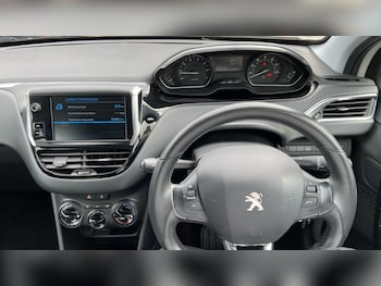 Used Peugeot 208 2019 for sale - 78277211: Photo