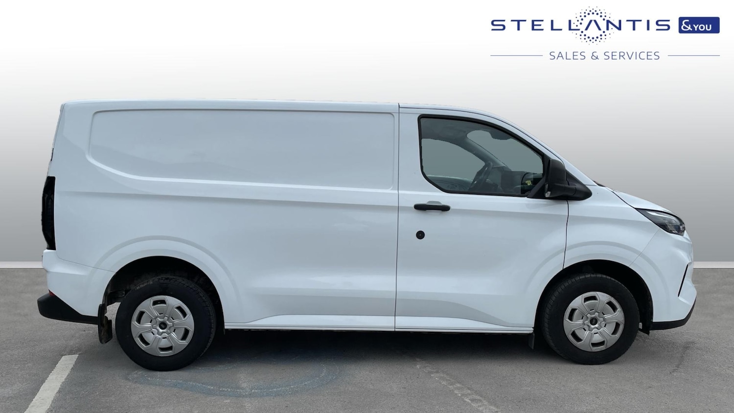 Used Ford Transit Custom 2024 for sale - 75533538: Photo 2