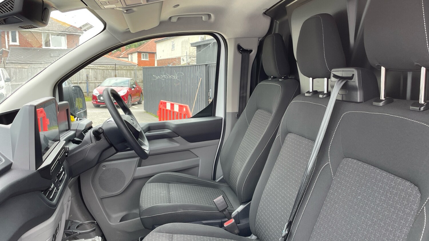 Used Ford Transit Custom 2024 for sale - 75533538: Photo 38