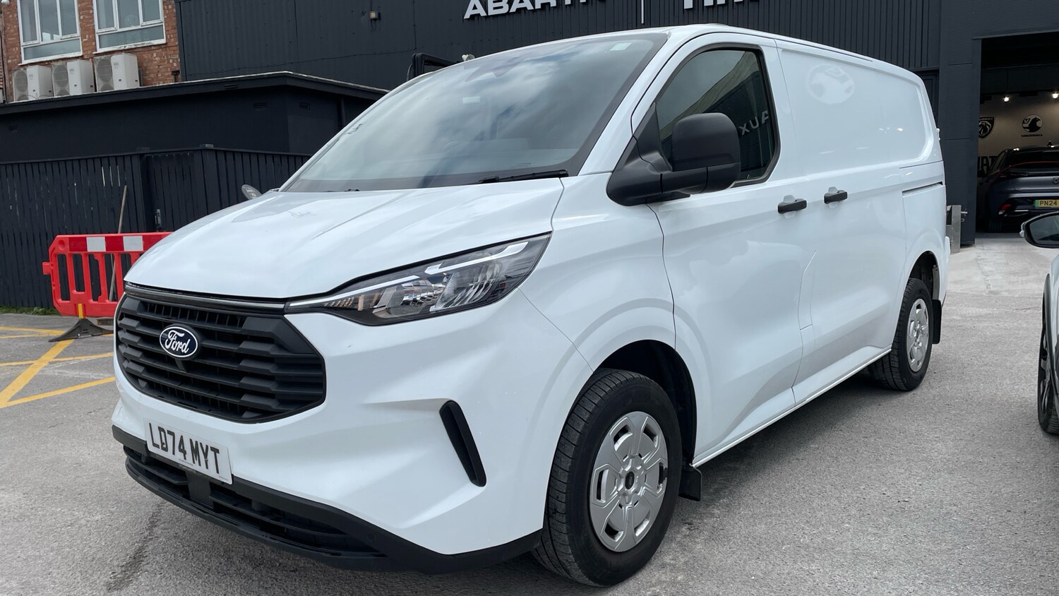 Used Ford Transit Custom 2024 for sale - 75533538: Photo 44
