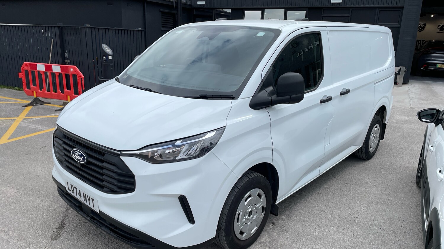 Used Ford Transit Custom 2024 for sale - 75533538: Photo 47