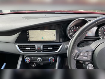 Used Alfa Romeo Giulia 2022 for sale - 75992261: Photo