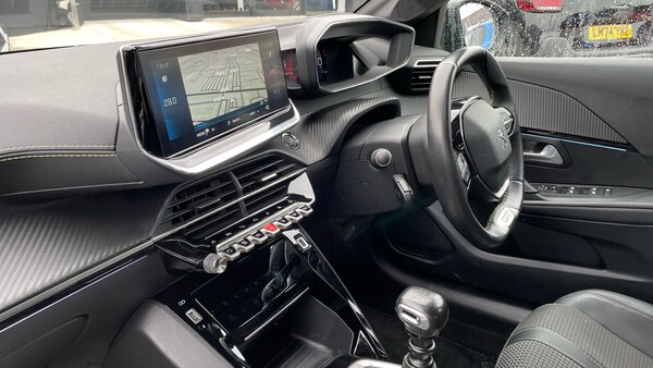 Used Peugeot 208 2021 for sale - 76241052: Photo 12
