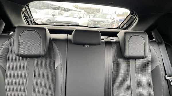 Used Peugeot 208 2021 for sale - 76241052: Photo 33