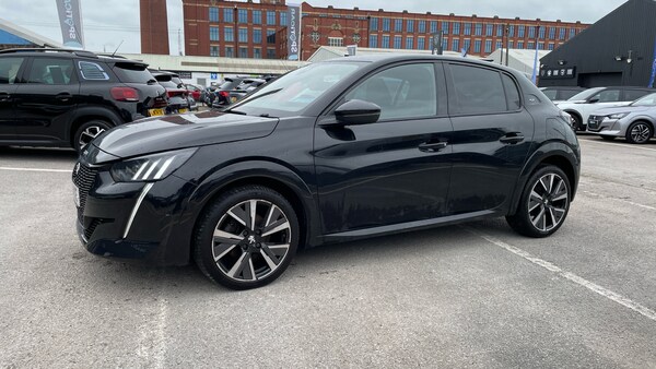 Used Peugeot 208 2021 for sale - 76241052: Photo 44