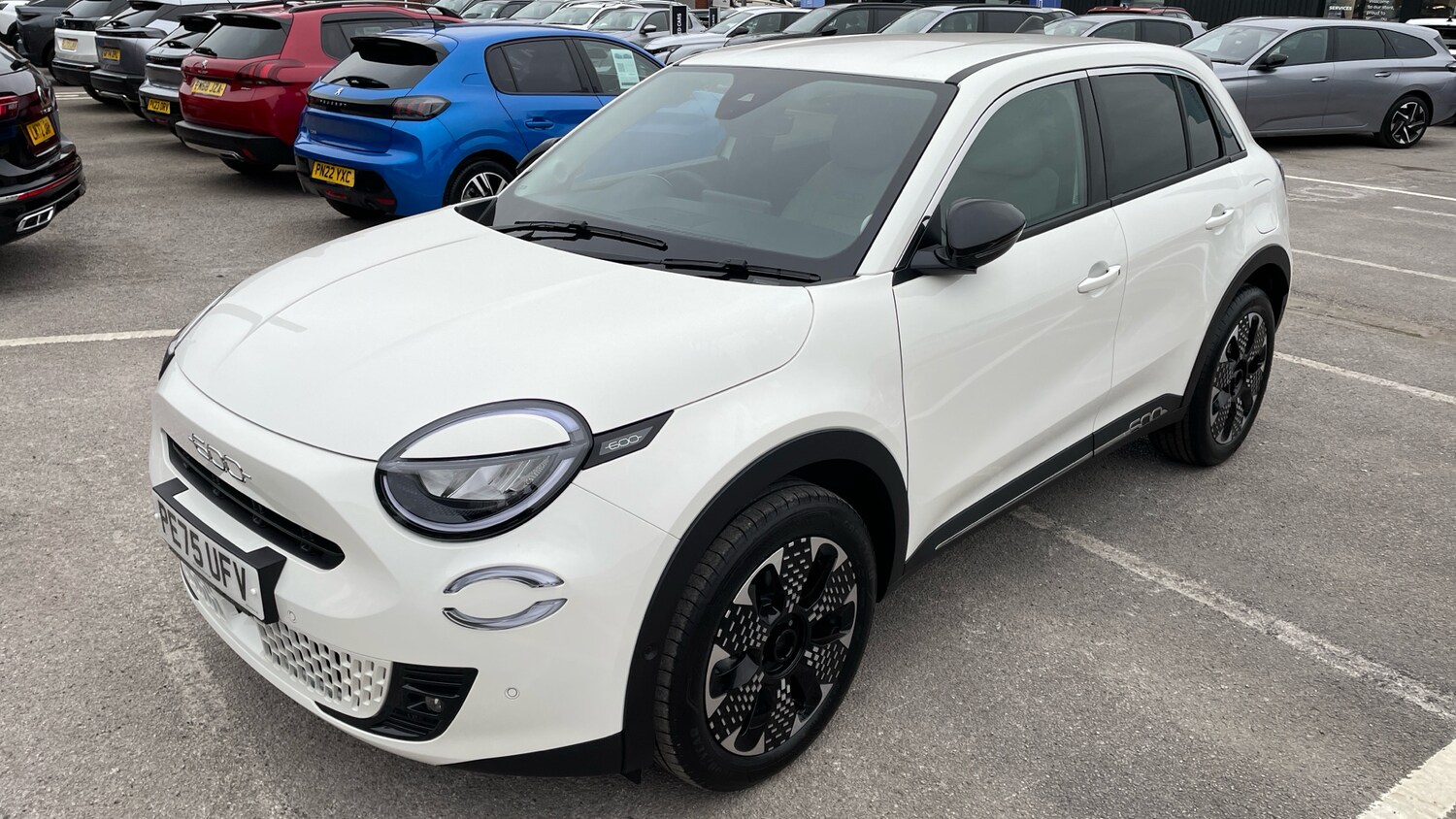 Used Fiat 600 2025 for sale - 76296632: Photo 51