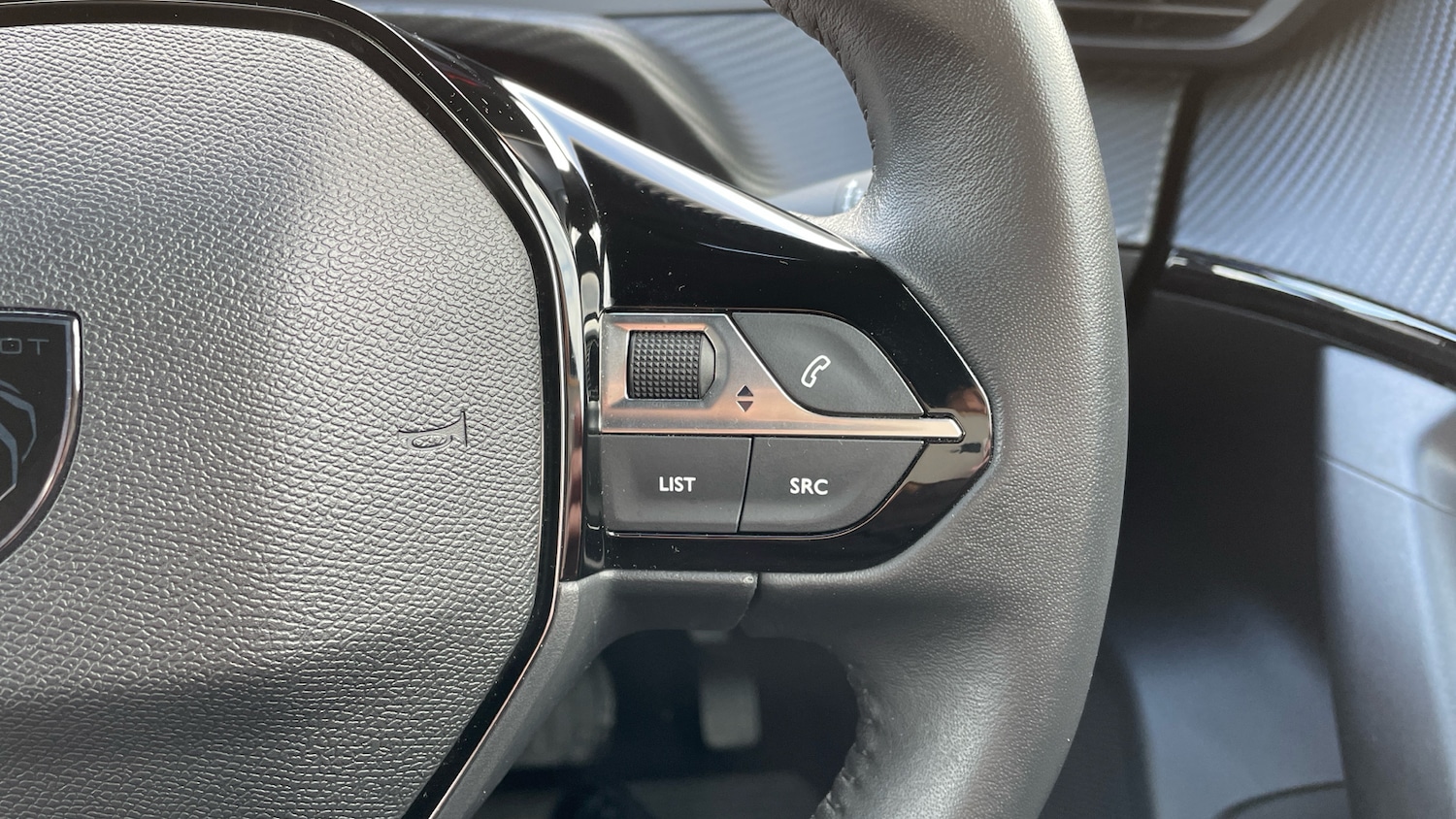 Used Peugeot 2008 2024 for sale - 76574235: Photo 24