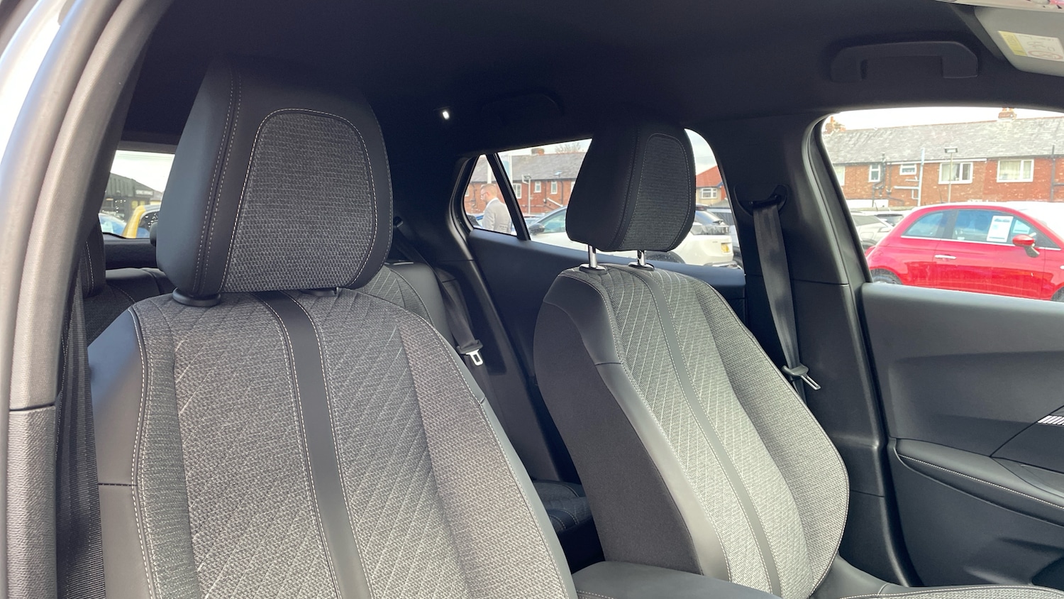 Used Peugeot 2008 2024 for sale - 76574235: Photo 42