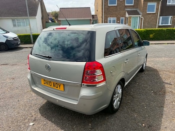 Used Vauxhall Zafira 2010 for sale - 78689116: Photo