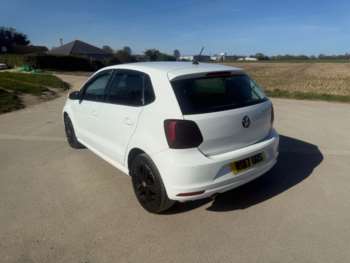 Used Volkswagen Polo 2017 for sale - 74193291: Photo