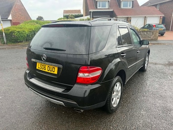 Used Mercedes-Benz M Class 2006 for sale - 79143887: Photo