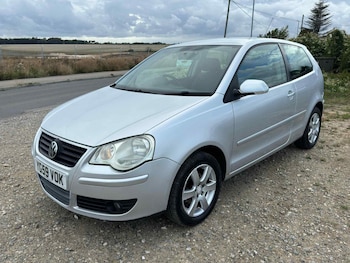 Used Volkswagen Polo 2009 for sale - 75972213: Photo