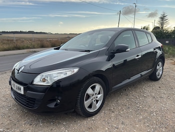 Used Renault Megane 2011 for sale - 75752317: Photo
