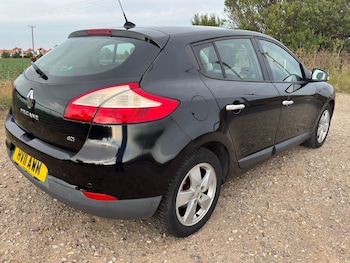 Used Renault Megane 2011 for sale - 75752317: Photo
