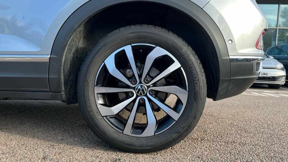 Used Volkswagen T-Roc 2023 for sale - 76788337: Photo 19