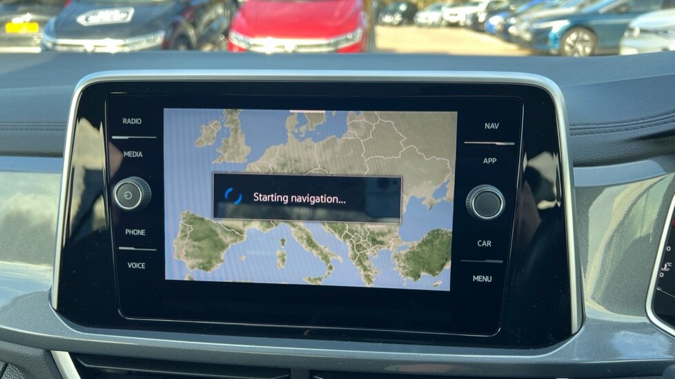 Used Volkswagen T-Roc 2023 for sale - 76788337: Photo 21