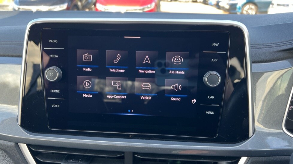 Used Volkswagen T-Roc 2023 for sale - 76788337: Photo 24