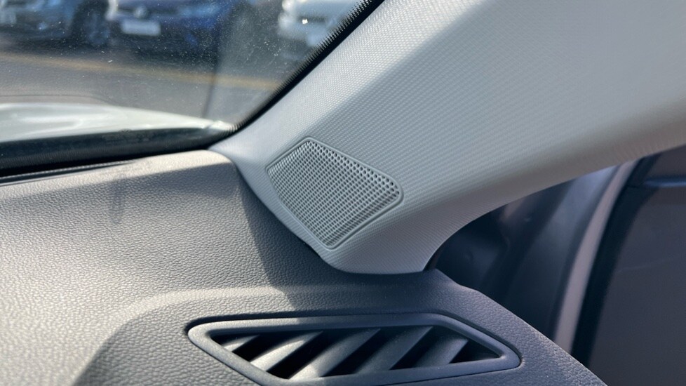 Used Volkswagen T-Roc 2023 for sale - 76788337: Photo 46