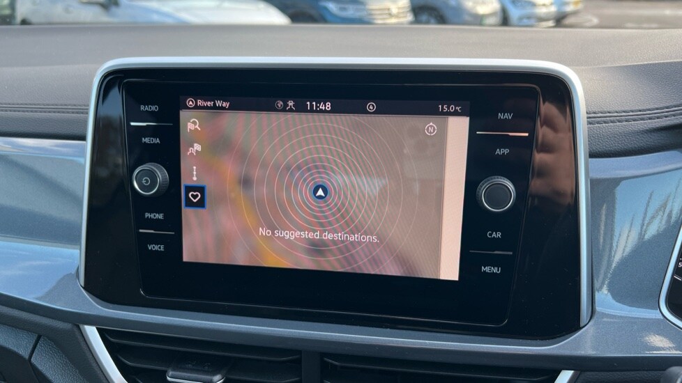 Used Volkswagen T-Roc 2023 for sale - 76788337: Photo 51